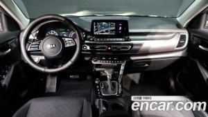 Kia Seltos Бензин 1.6 Turbo 2WD 2021 года из Южной Кореи