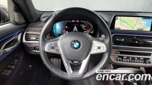 BMW 7-Series 740Li xDrive Design Pure Excellence 2021 года из Южной Кореи