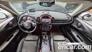 Mini Clubman High 2020 года из Южной Кореи