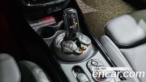 Mini Clubman High 2020 года из Южной Кореи