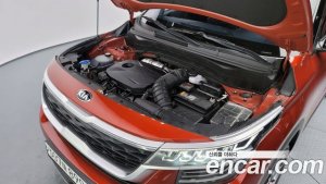Kia Seltos Бензин 1.6 Turbo 2WD 2020 года из Южной Кореи