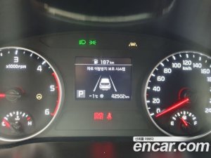 Kia Seltos Дизель 1.6 2WD 2022 года из Южной Кореи