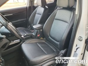 Kia Seltos Дизель 1.6 2WD 2022 года из Южной Кореи