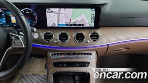 Mercedes-Benz E-Class E250 Exclusive 2021 года из Южной Кореи