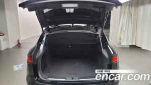 Jaguar F-PACE 20d Chequered Flag Edition 2020 года из Южной Кореи