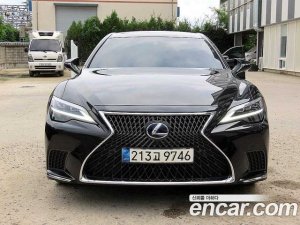 Lexus LS 3.5 Luxury AWD 2021 года из Южной Кореи