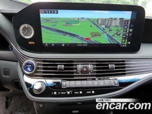Lexus LS 3.5 Luxury AWD 2021 года из Южной Кореи