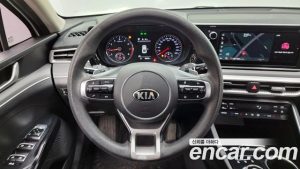 Kia K5 1.6 Turbo 2020 года из Южной Кореи