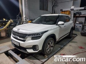 Kia Seltos Бензин 1.6 Turbo 2WD 2022 года из Южной Кореи