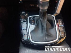 Kia Seltos Бензин 1.6 Turbo 2WD 2022 года из Южной Кореи