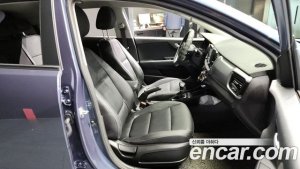 Kia Stonic 1.4 2020 года из Южной Кореи