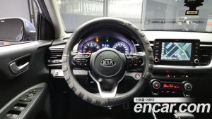 Kia Stonic 1.4 2020 года из Южной Кореи