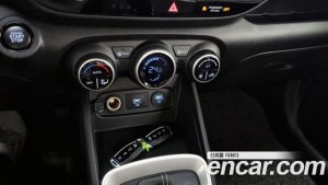 Hyundai Venue 1.6 Modern 2020 года из Южной Кореи