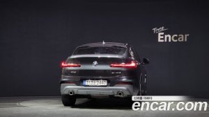 BMW X4 xDrive20d M Sport X 2021 года из Южной Кореи