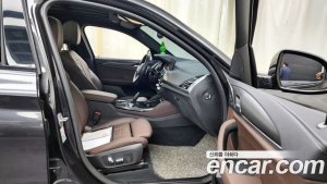 BMW X4 xDrive20d M Sport X 2021 года из Южной Кореи
