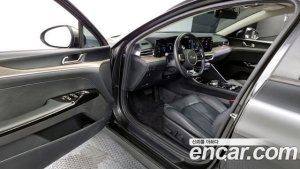 Kia K5 1.6 Turbo 2021 года из Южной Кореи