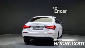 Mercedes-Benz A-Class A250 4MATIC SEDAN 2020 года из Южной Кореи