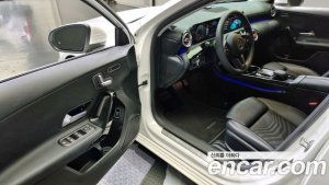 Mercedes-Benz A-Class A250 4MATIC SEDAN 2020 года из Южной Кореи