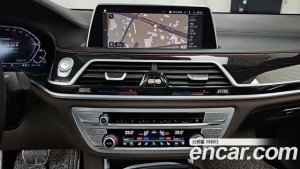 BMW 7-Series 745Le i퍼포먼스 M Sport 2020 года из Южной Кореи