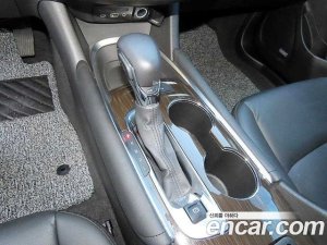 ChevroletGMDaewoo Malibu 1.3 Turbo Premium 2021 года из Южной Кореи