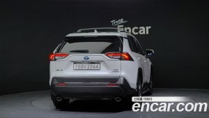 Toyota RAV4 2.5 2WD HYBRID 2021 года из Южной Кореи