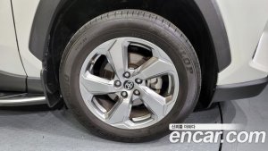 Toyota RAV4 2.5 2WD HYBRID 2021 года из Южной Кореи