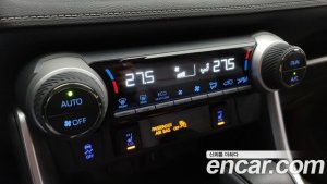 Toyota RAV4 2.5 2WD HYBRID 2021 года из Южной Кореи