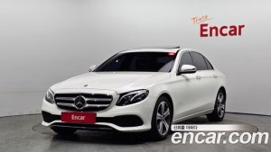 Mercedes-Benz E-Class E300 Avantgarde 2020 года из Южной Кореи