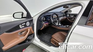 Mercedes-Benz E-Class E300 Avantgarde 2020 года из Южной Кореи