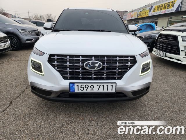 Hyundai Venue 1.6 Smart 2020 года из Кореи