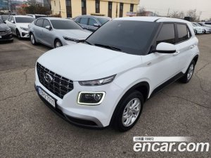 Hyundai Venue 1.6 Smart 2020 года из Южной Кореи