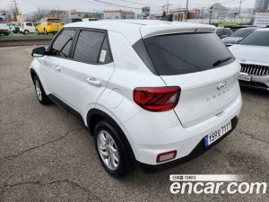 Hyundai Venue 1.6 Smart 2020 года из Южной Кореи