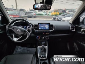 Hyundai Venue 1.6 Smart 2020 года из Южной Кореи