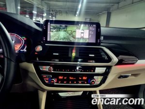 BMW X4 xDrive20d xLine 2020 года из Южной Кореи