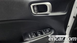 Hyundai Venue 1.6 Modern 2020 года из Южной Кореи