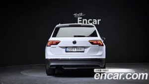 Volkswagen Tiguan 2.0 TDI Premium 2020 года из Южной Кореи
