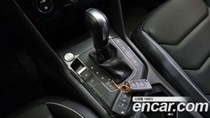 Volkswagen Tiguan 2.0 TDI Premium 2020 года из Южной Кореи