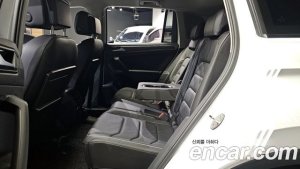 Volkswagen Tiguan 2.0 TDI Premium 2020 года из Южной Кореи