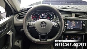 Volkswagen Tiguan 2.0 TDI Premium 2020 года из Южной Кореи
