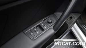 Volkswagen Tiguan 2.0 TDI Premium 2020 года из Южной Кореи