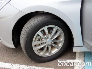Hyundai AVANTE 1.6 2020 года из Южной Кореи