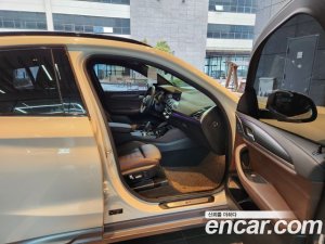 BMW X4 xDrive20i M Sport X 2020 года из Южной Кореи