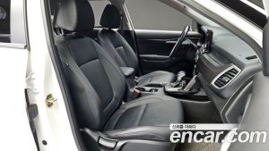 Kia Seltos Бензин 1.6 Turbo 2WD 2020 года из Южной Кореи