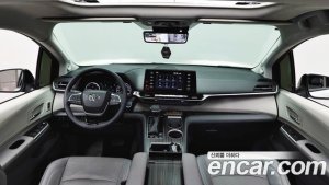 Toyota Sienna 2.5 HYBRID AWD 2021 года из Южной Кореи