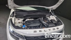 Kia Seltos Бензин 1.6 Turbo 2WD 2020 года из Южной Кореи