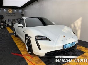 Porsche Taycan 4S 2021 года из Южной Кореи