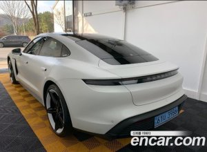Porsche Taycan 4S 2021 года из Южной Кореи