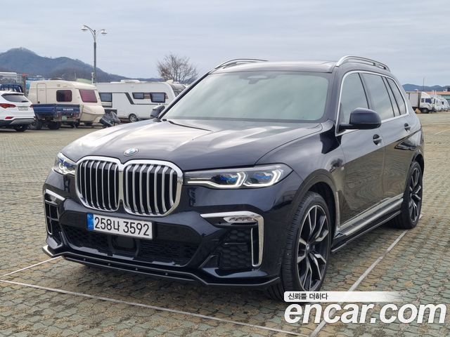 BMW X7 xDrive 30d M Sport 6인승 2020 года из Кореи