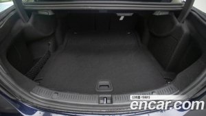 Mercedes-Benz E-Class E300 4MATIC AMG Line 2021 года из Южной Кореи