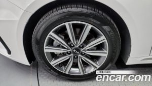 Kia K5 2.0 2020 года из Южной Кореи
